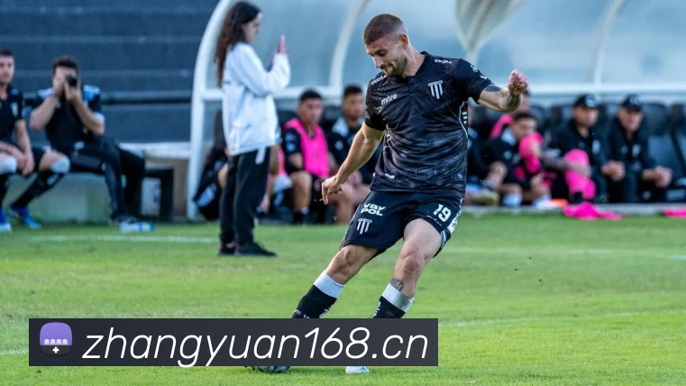 2018世界杯官网APP 封面图